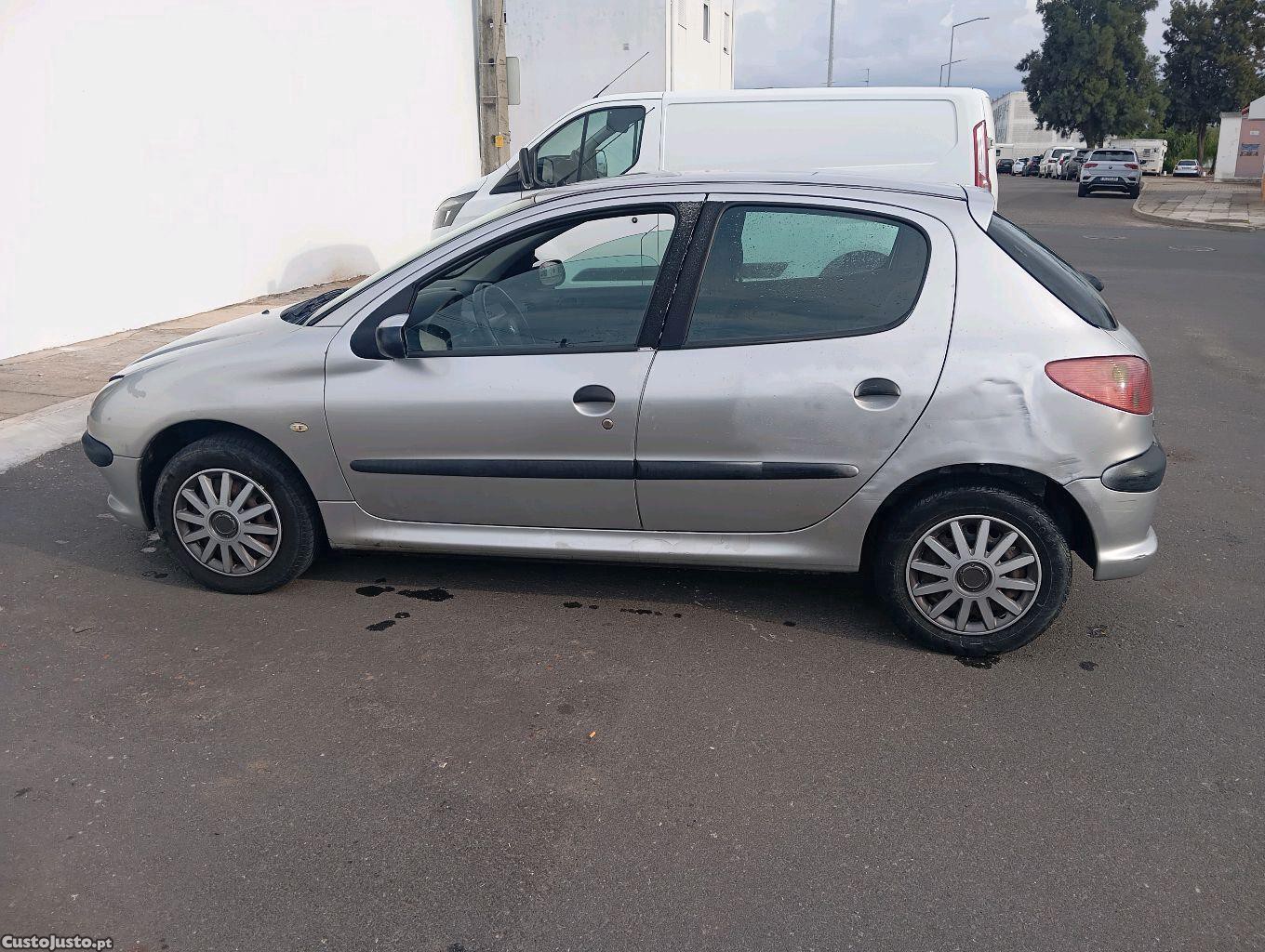 Peugeot 206 1.4 — photo 4
