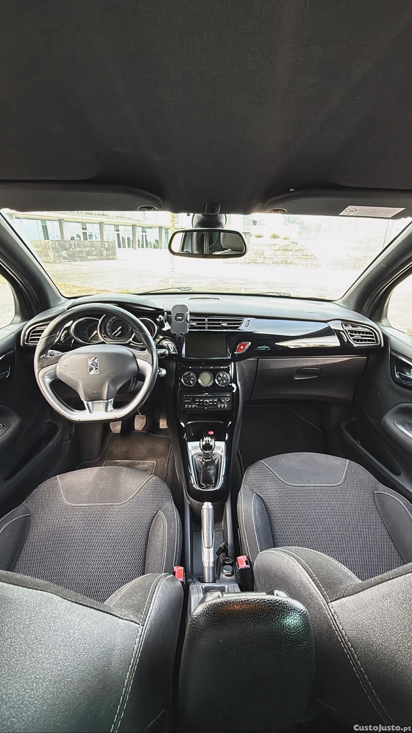 Citroën DS3 1.6 HDI — fotografia 2