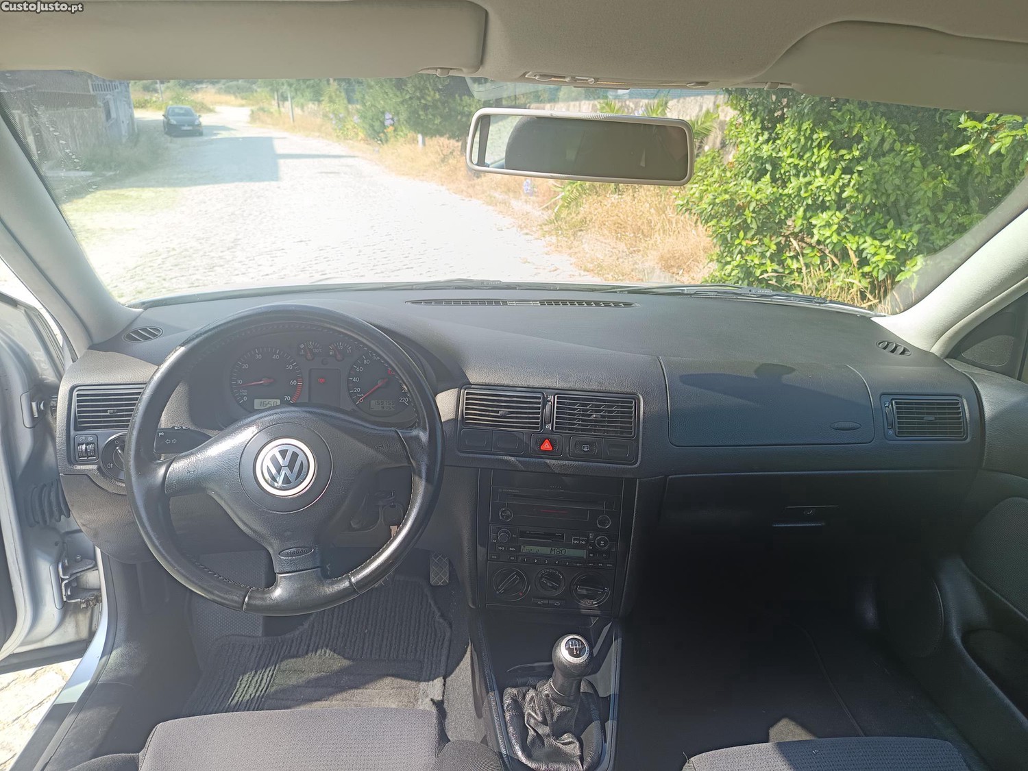 Volkswagen Golf 1.4 16v Versão 25 Anos — fotografia 6
