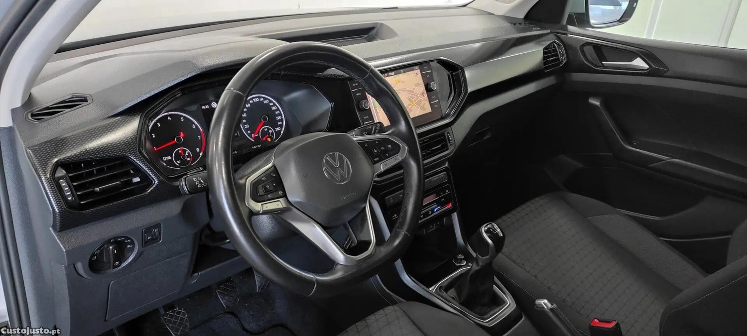 VW T-Cross 1.0 TSI Urban — photo 5
