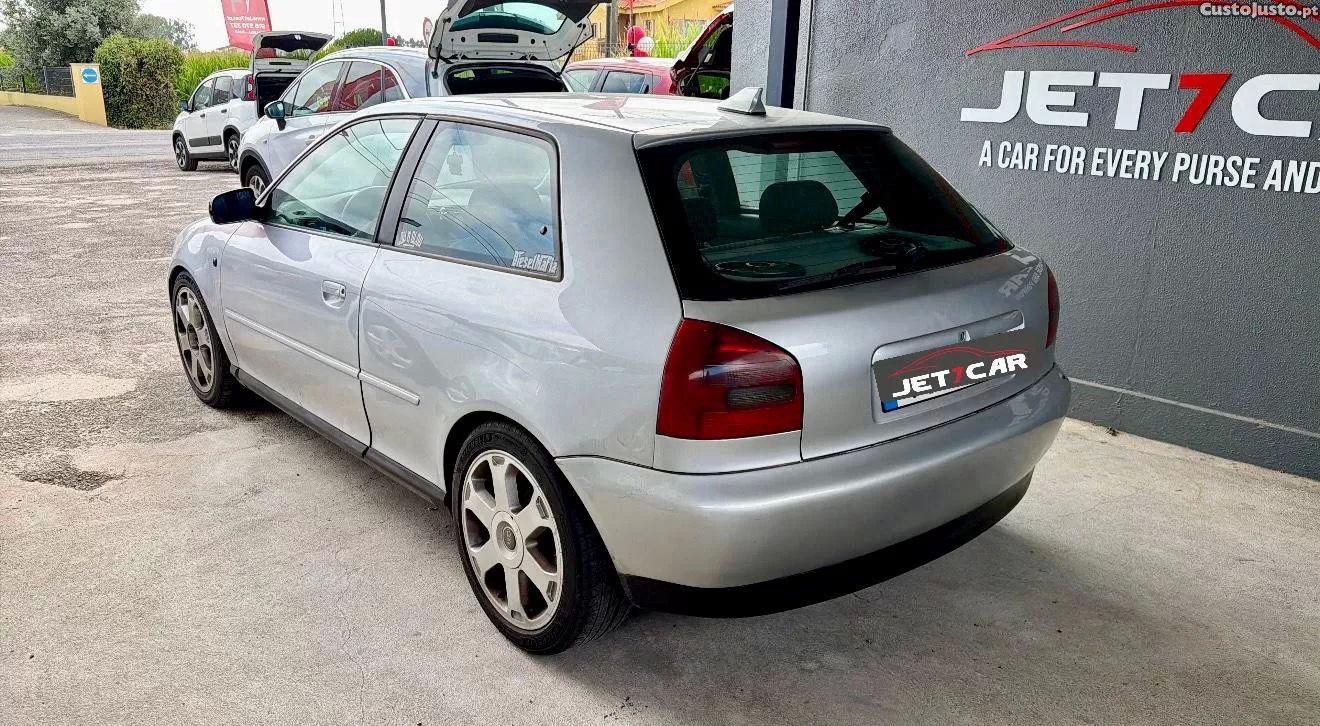 Audi A3 1.9 tdi sport — fotografia 4