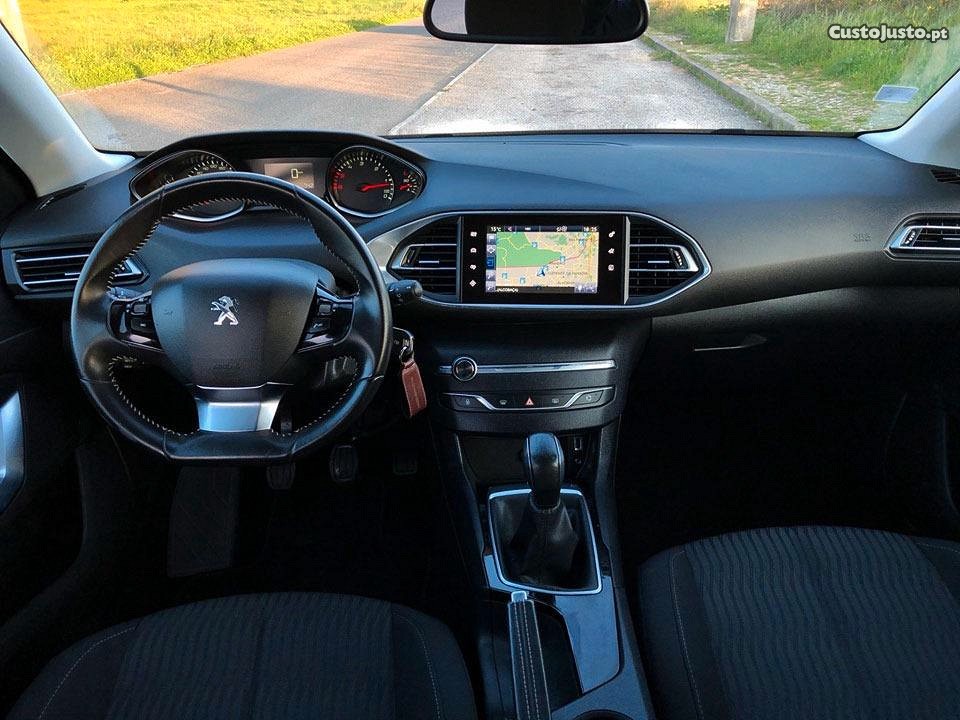 Peugeot 308 BLUEHDI S&S BVM5 ACTIVE BUSINESS — fotografia 4