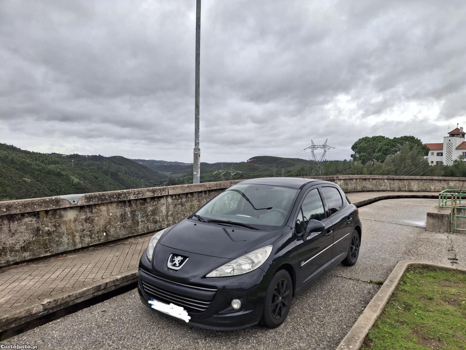 Peugeot 207 1.6 HDI 90CV - 99G — fotografia 2