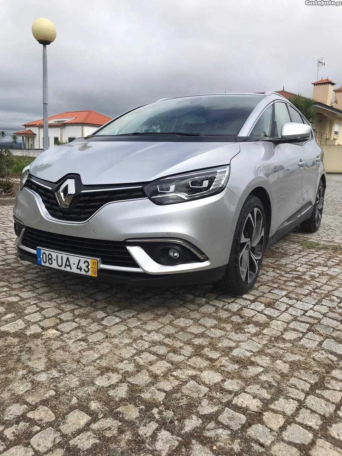 Renault Scénic BOSE EDITION - 17 — photo 3