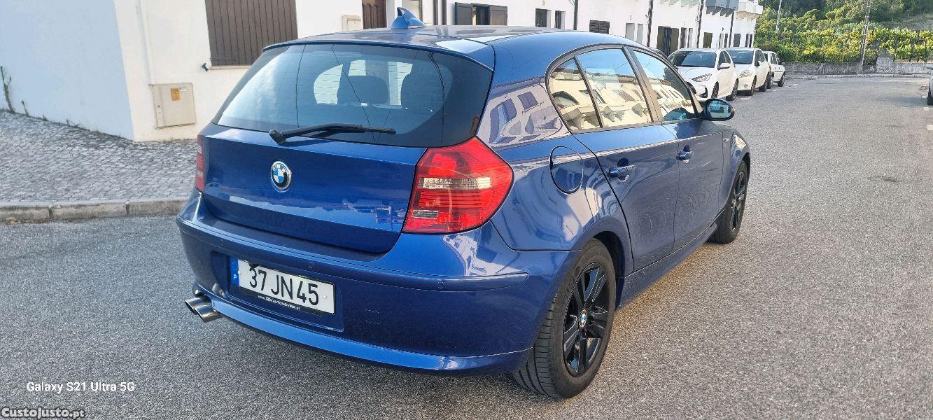 BMW 118 5 portas — fotografia 5