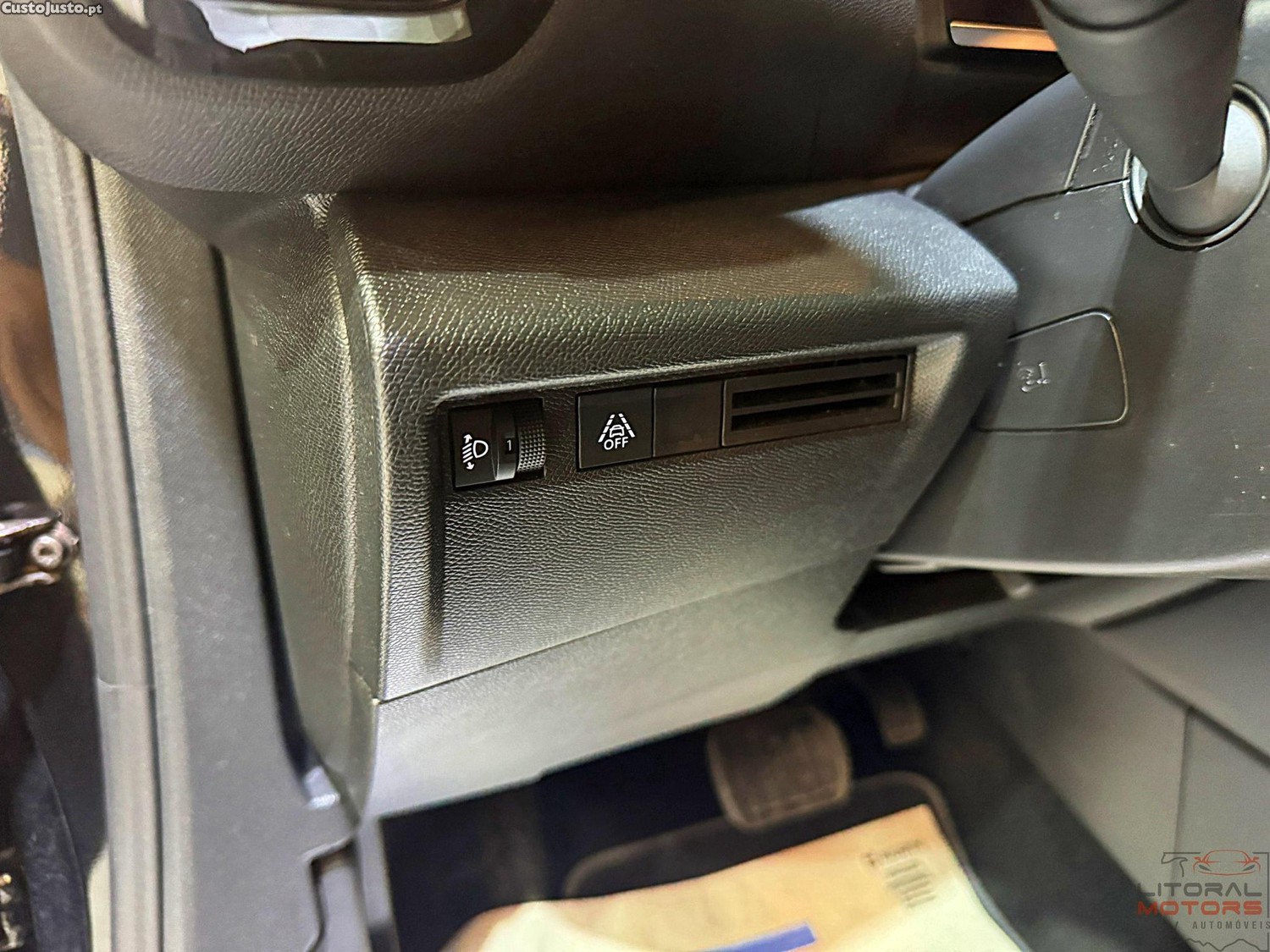 Citroën C4 1.2 PureTech Plus EAT8 — fotografia 8