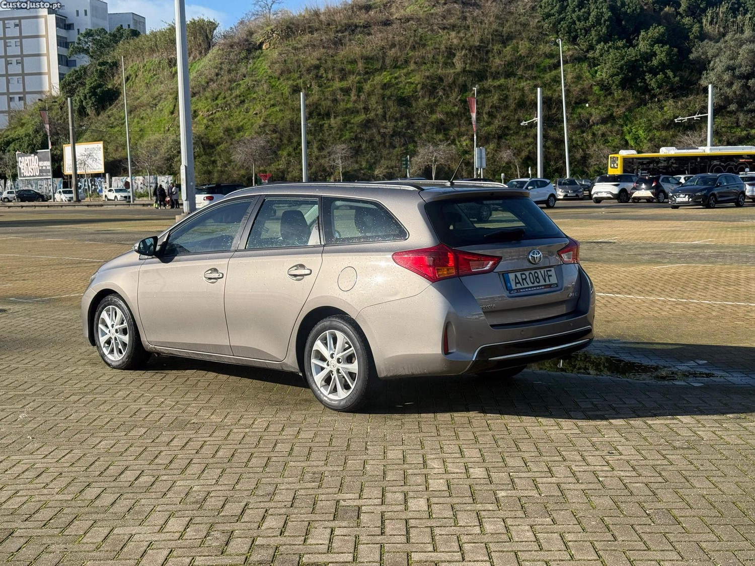 Toyota Auris 1.4 Did Sw - 14 foto 2