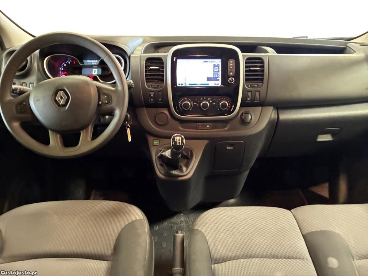 Renault Trafic Combi 2.0 Blue dCi L2 Zen — photo 4