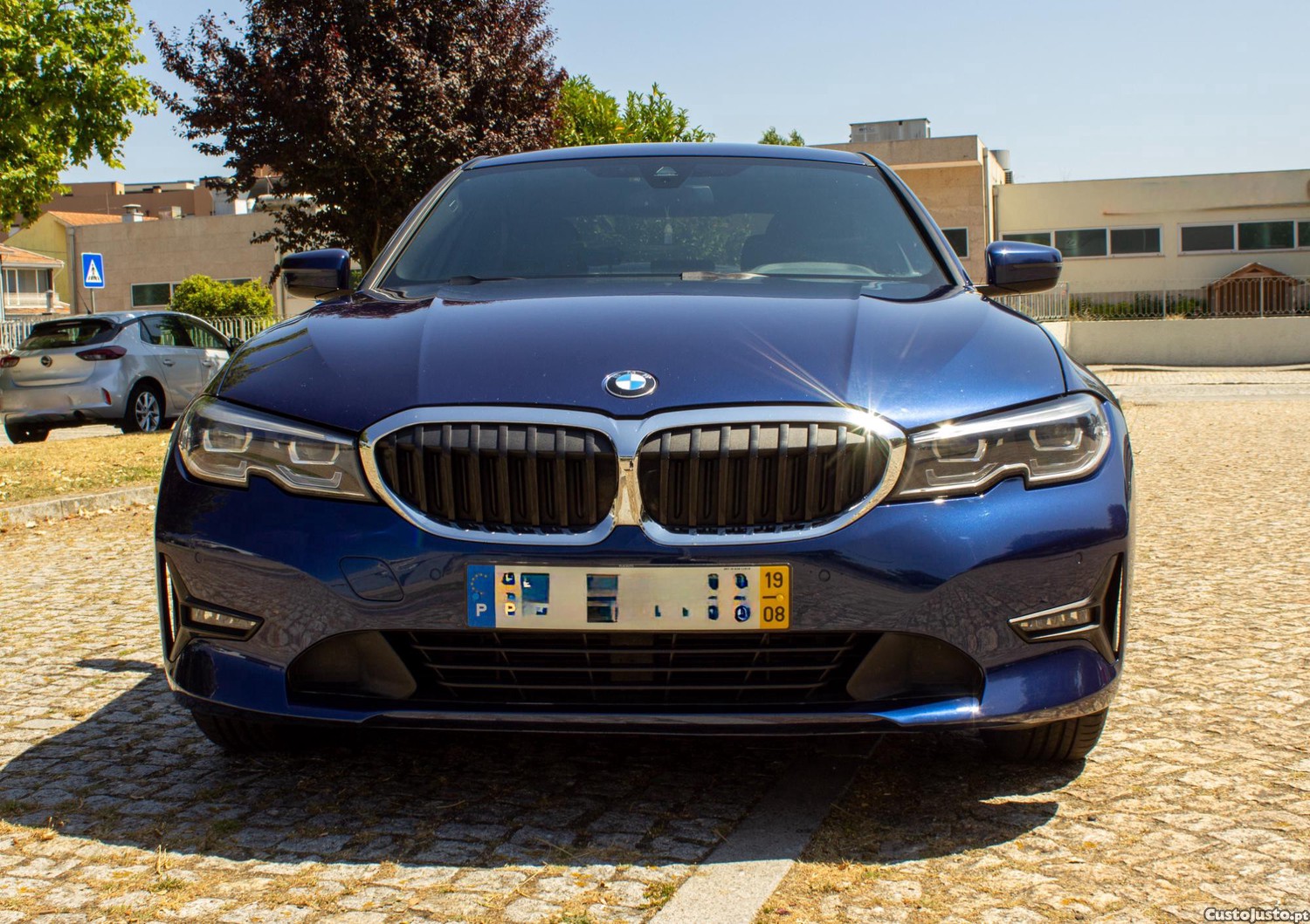 BMW 318 automatico — fotografia 11