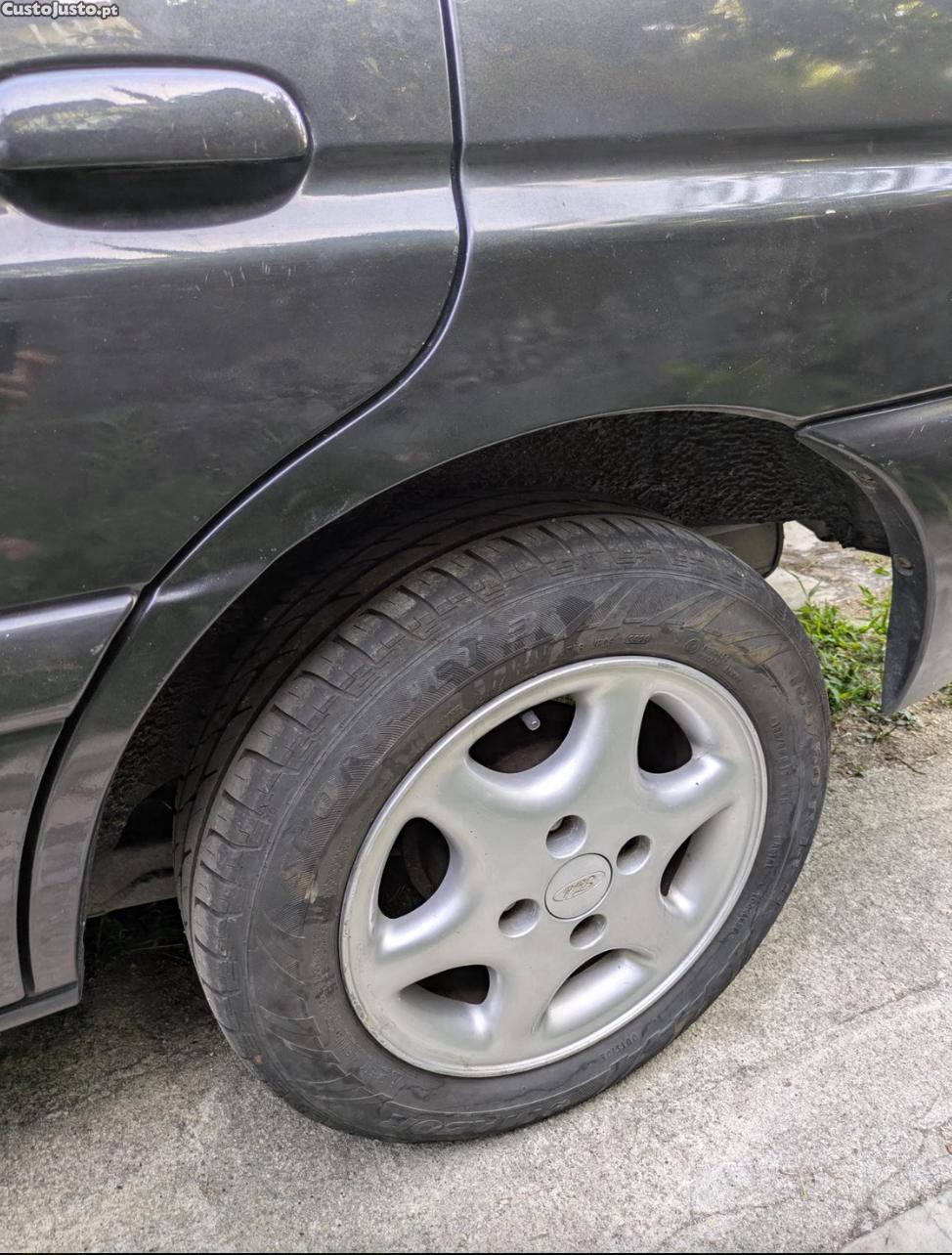 Ford Escort MK7 — photo 5