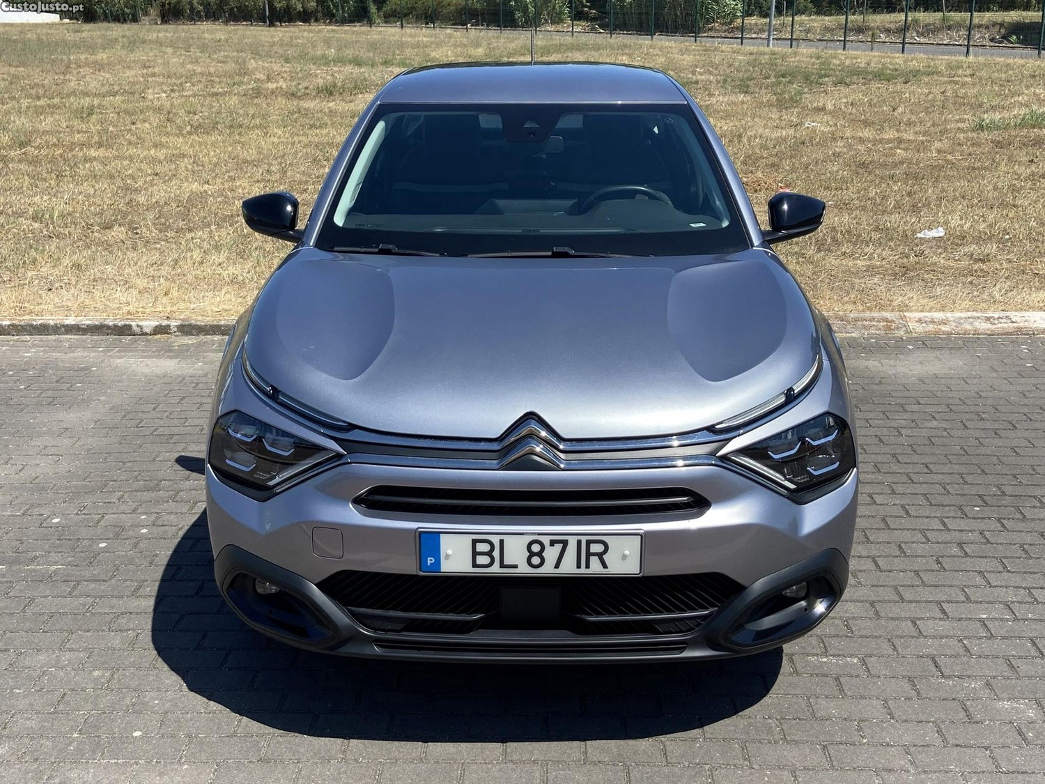 Citroën C4 X 1.2 PureTech Plus EAT8 — fotografia 10