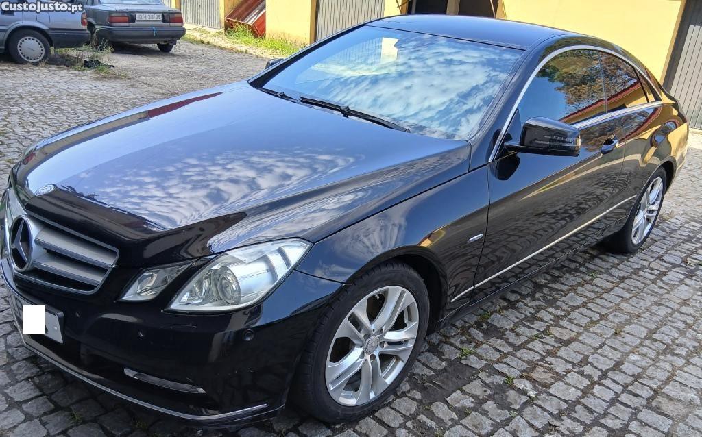 Mercedes-Benz E 250 Coupê — fotografia 7
