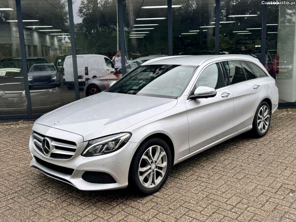 Mercedes-Benz C 350 C350e Estate Plug-in Hybrid2015 — fotografia 11