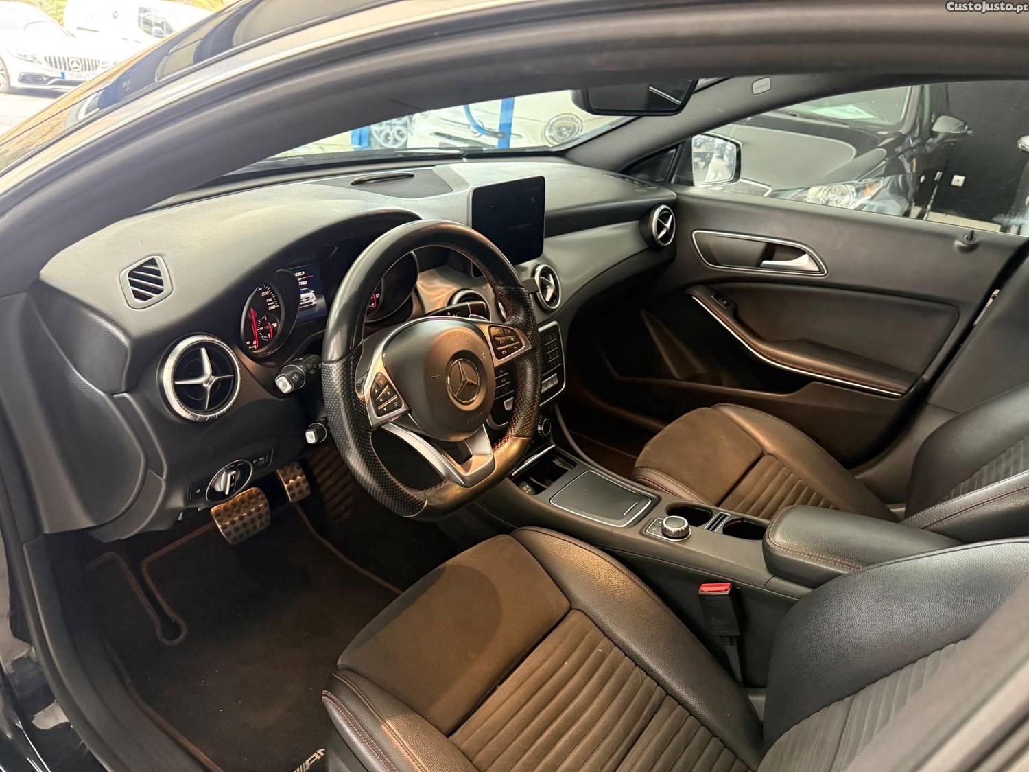 Mercedes-Benz CLA 180 180 D — photo 3