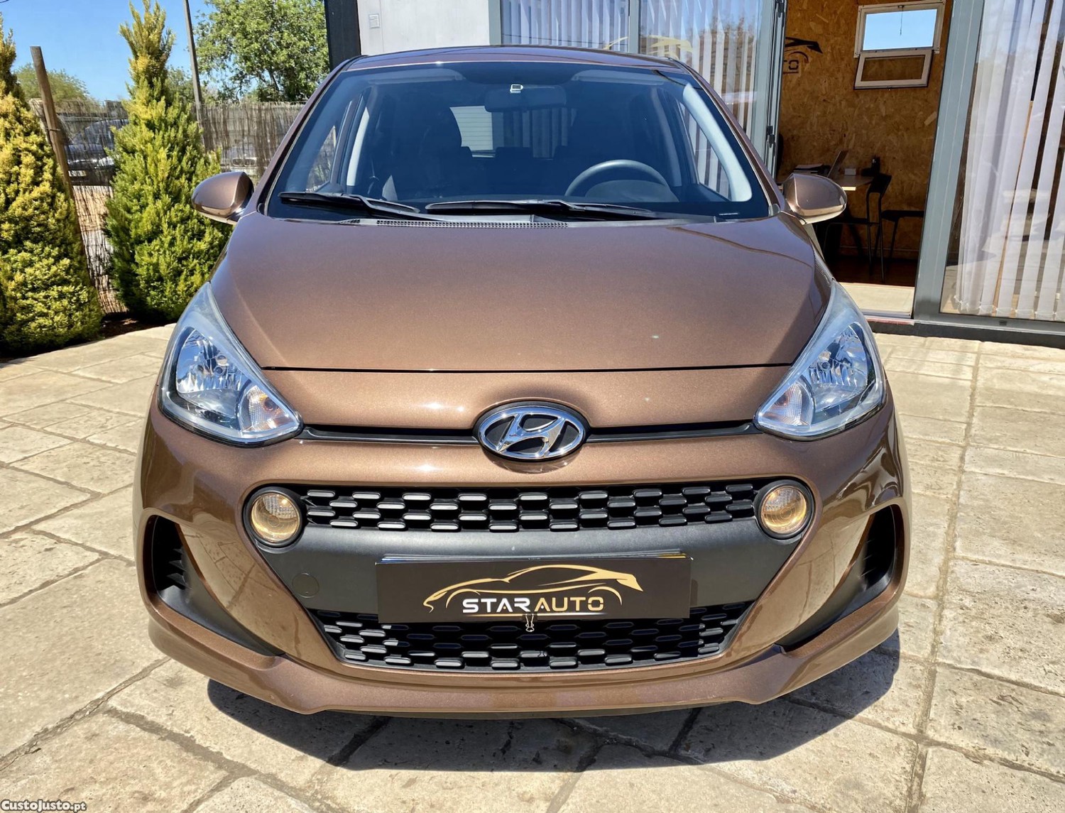 Hyundai i10 1.0 Gasolina — fotografia 10