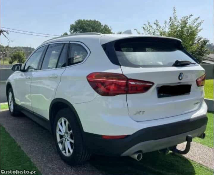 BMW X1 18D sDrive — photo 3