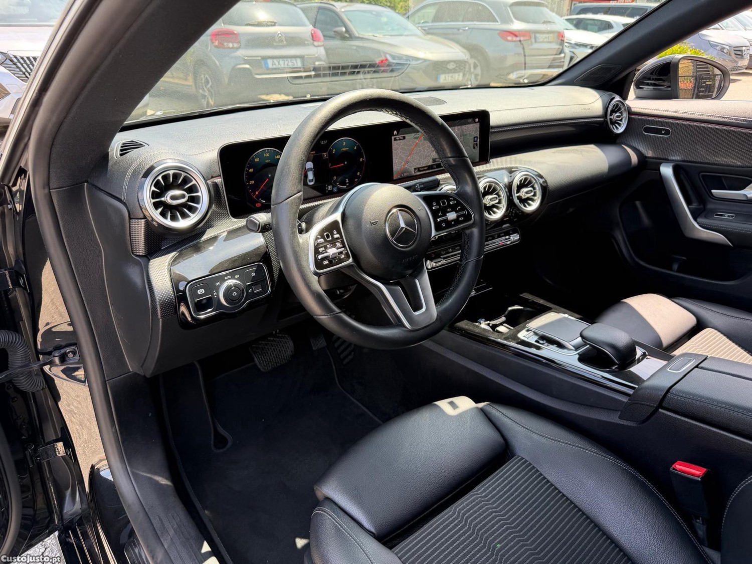 Mercedes-Benz CLA 180 d Progressive Aut. — fotografia 18