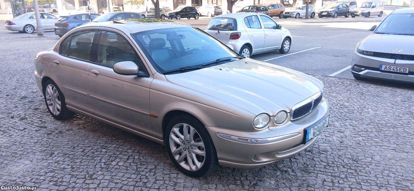 Jaguar X-Type 4x4 permanente — photo 4