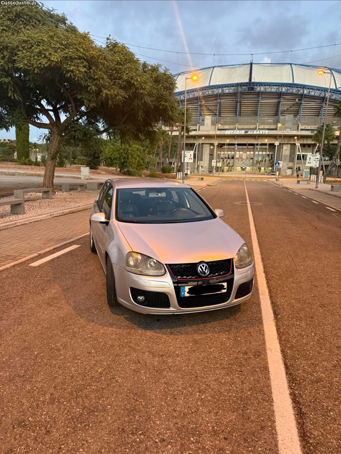 VW Golf V — photo 2