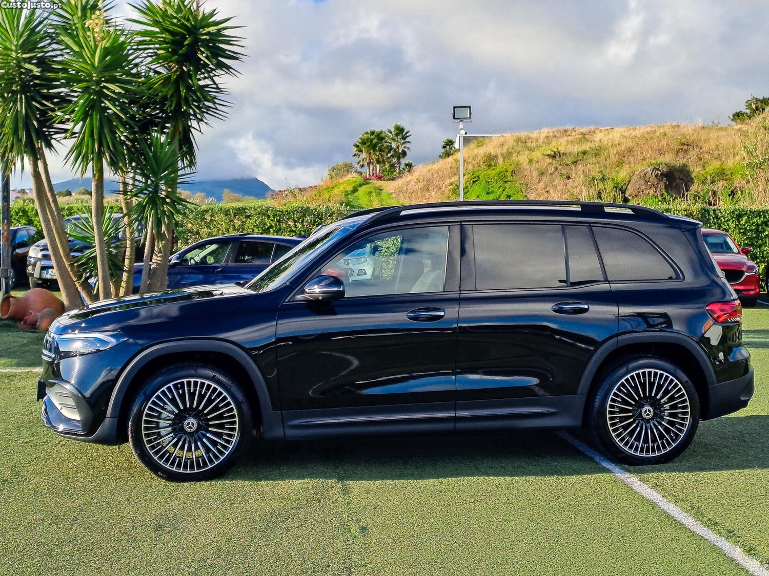 Mercedes-Benz EQB 250+ AMG LINE 190CV ELETRICO 2023 - 23 — photo 4
