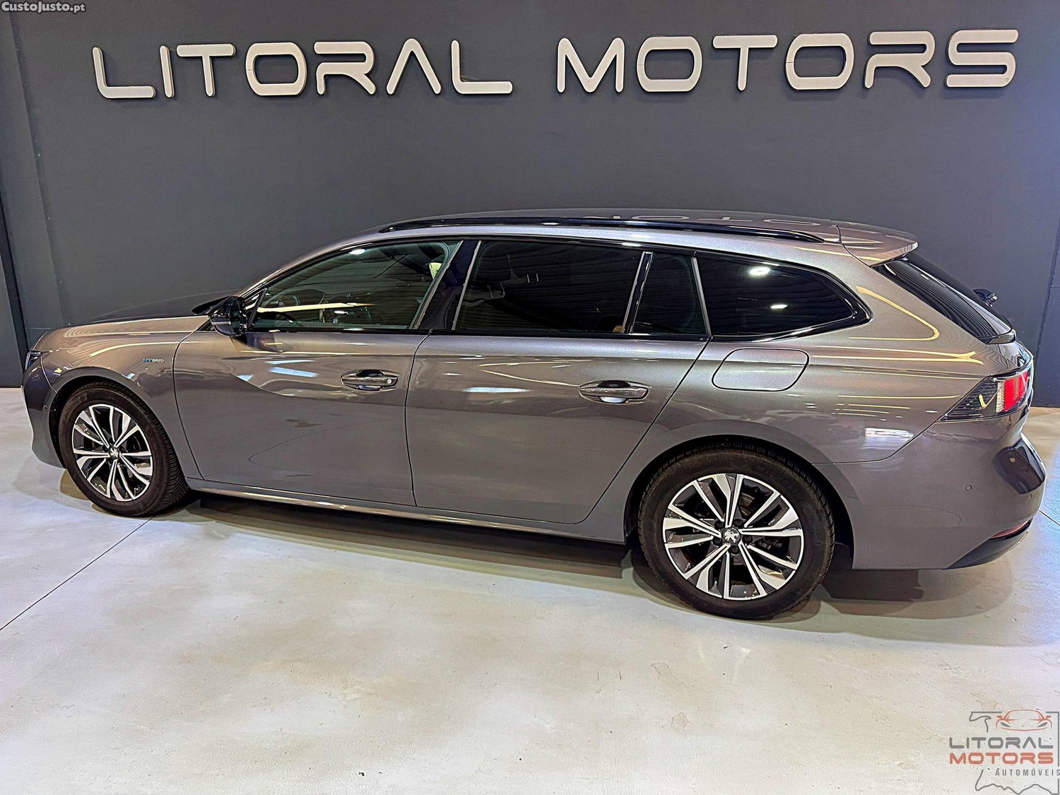 Peugeot 508 SW 1.6 Hybrid Allure e-EAT8 — fotografia 19
