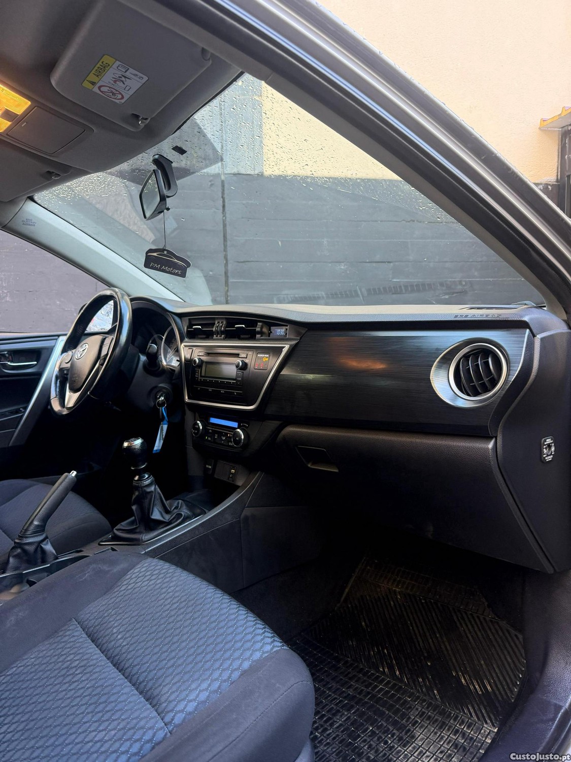 Toyota Auris 1.4 Did Sw - 14 foto 3