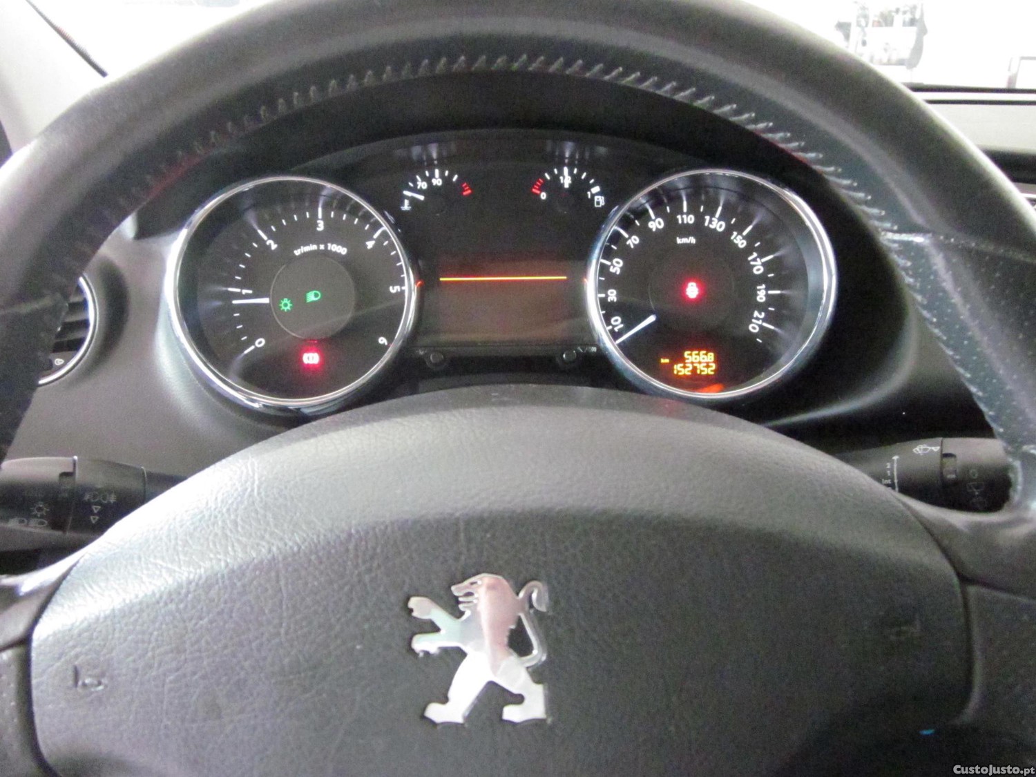 Peugeot 3008 1.6 HDI — fotografia 5