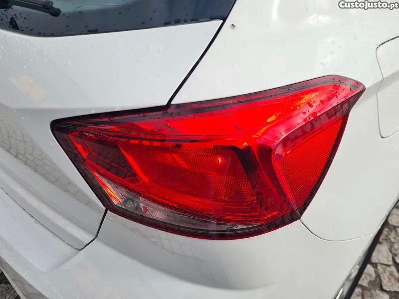 SEAT Ibiza 1.0 tsi style dsg — fotografia 19