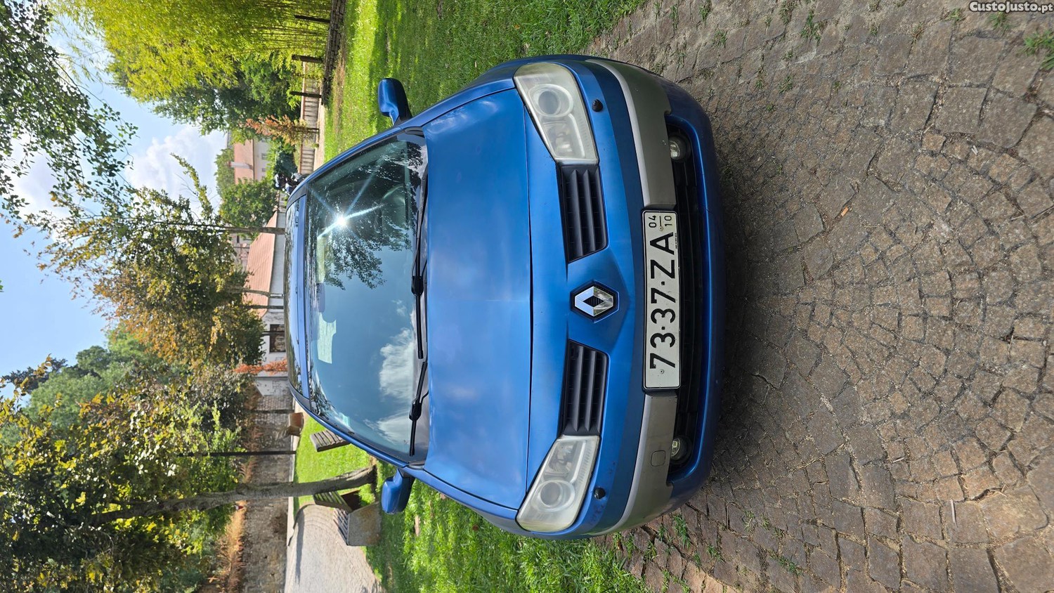 Renault Mégane 1.5 — fotografia 9