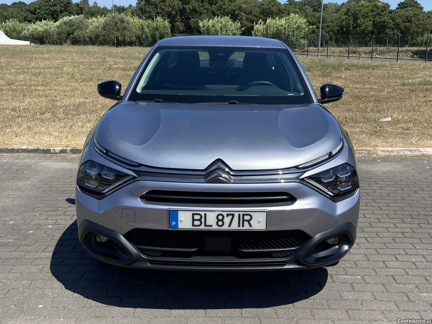 Citroën C4 X 1.2 PureTech Plus EAT8 — fotografia 9