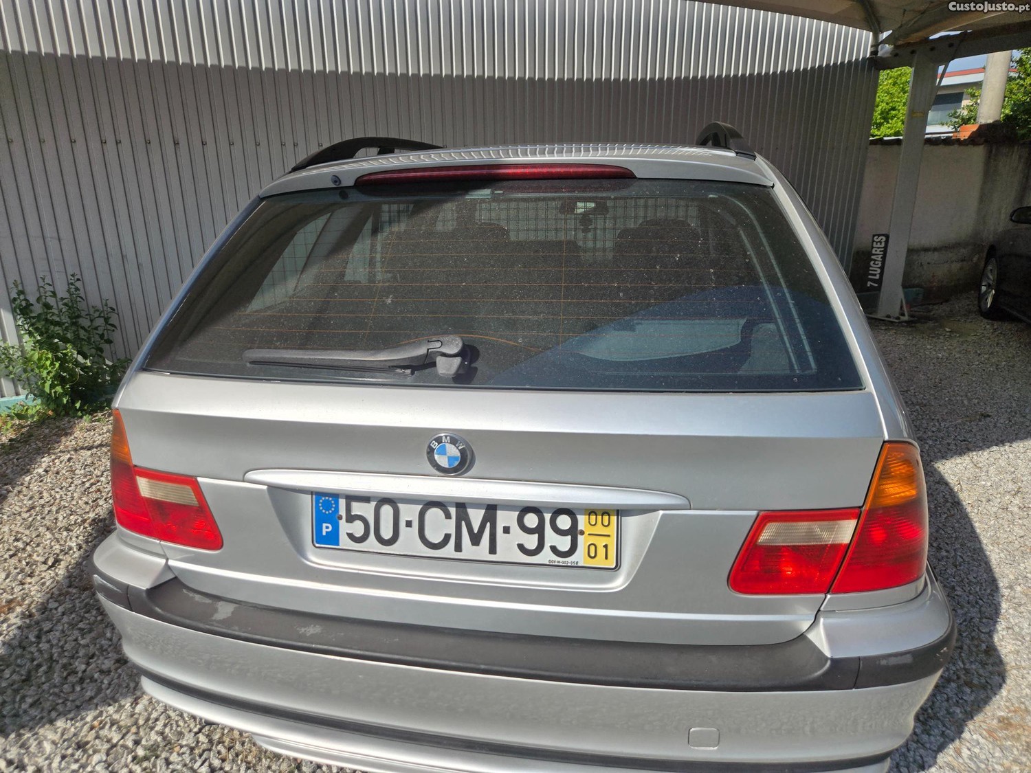 BMW 320 D — fotografia 5