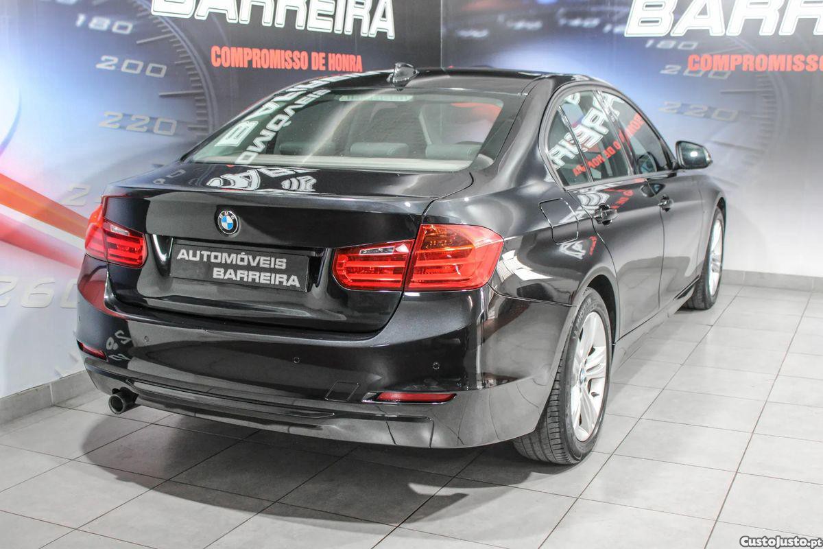 BMW 318 d Auto Line Sport — fotografia 15
