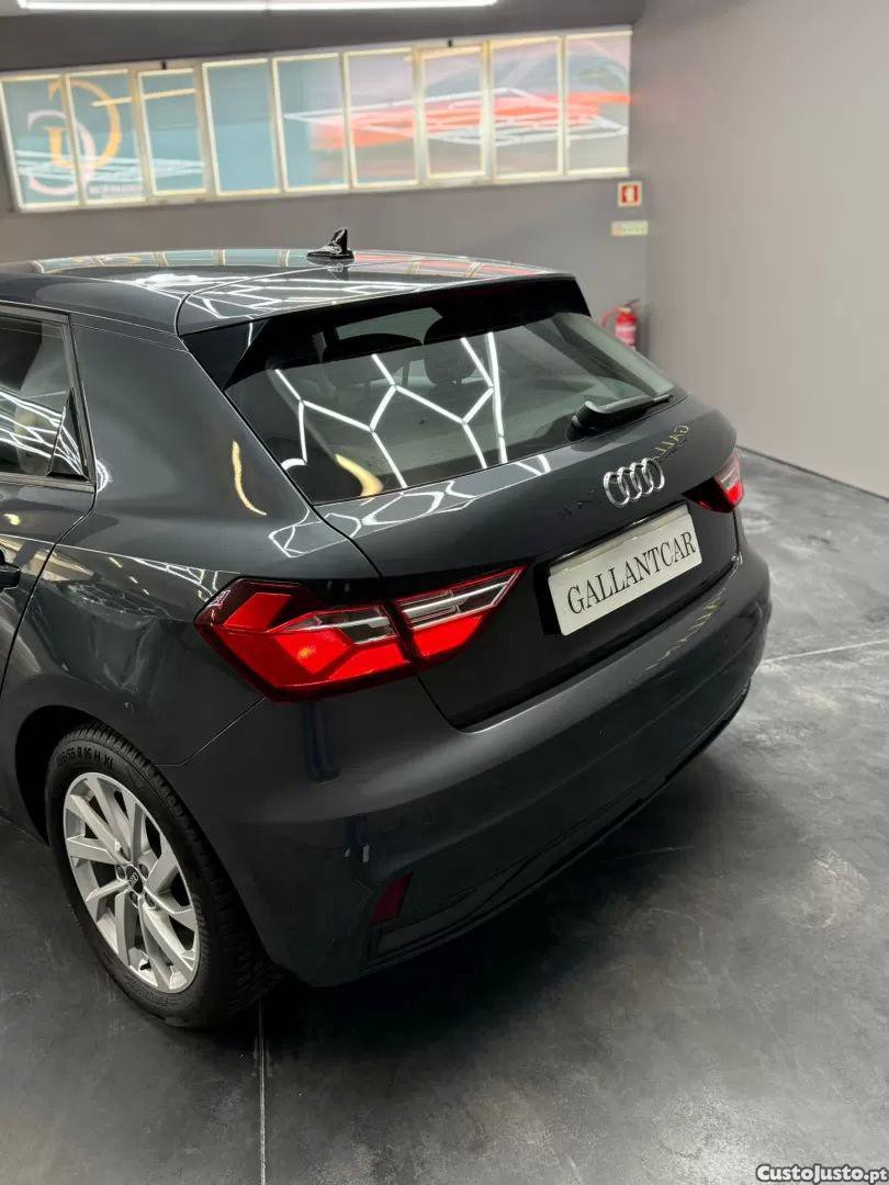 Audi A1 1.0 tfsi — fotografia 3