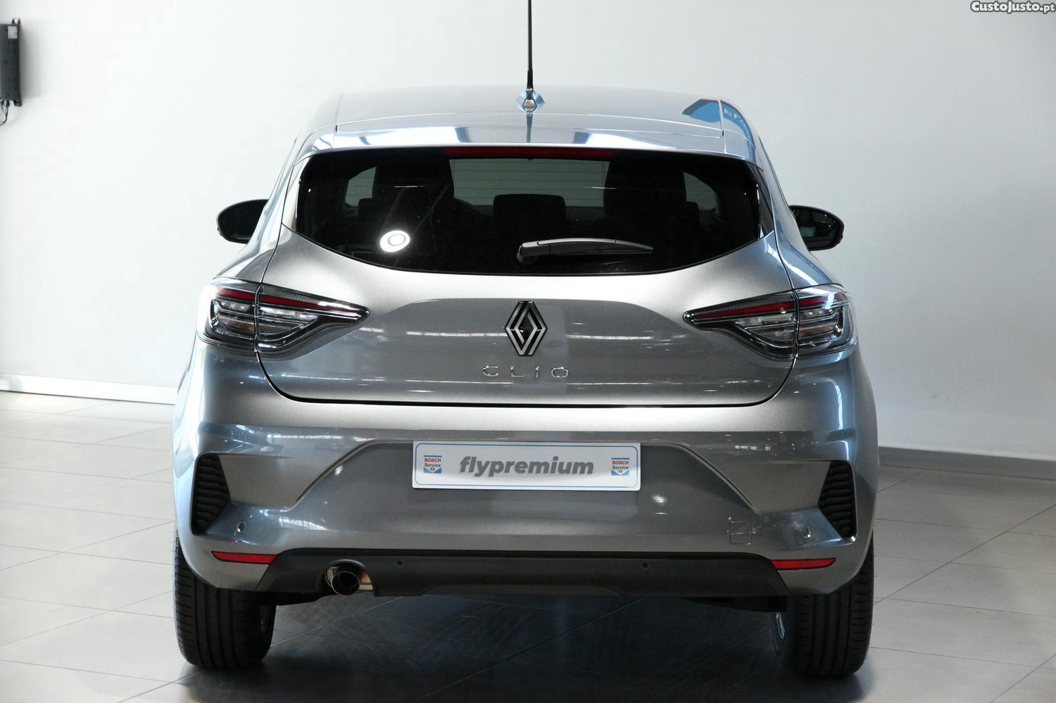 Renault Clio 1.0 TCe Evolution Bi-Fuel — fotografia 22