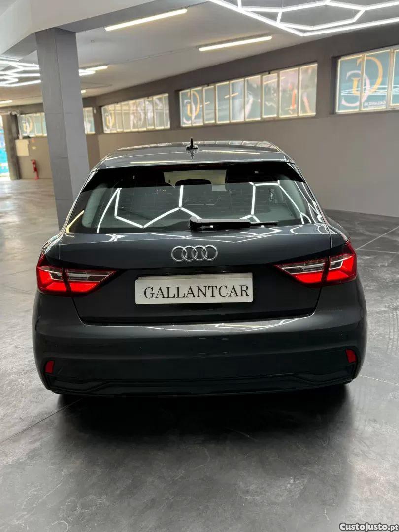 Audi A1 1.0 tfsi — fotografia 4