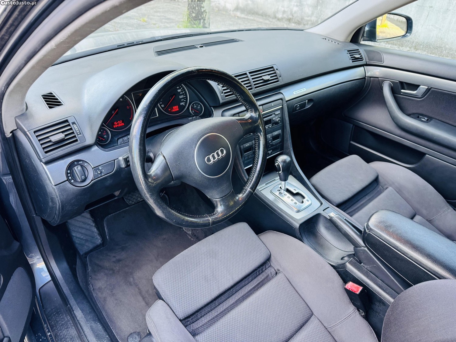 Audi A4 1 Dono Quattro 2.5 automática 178mil km — fotografia 8