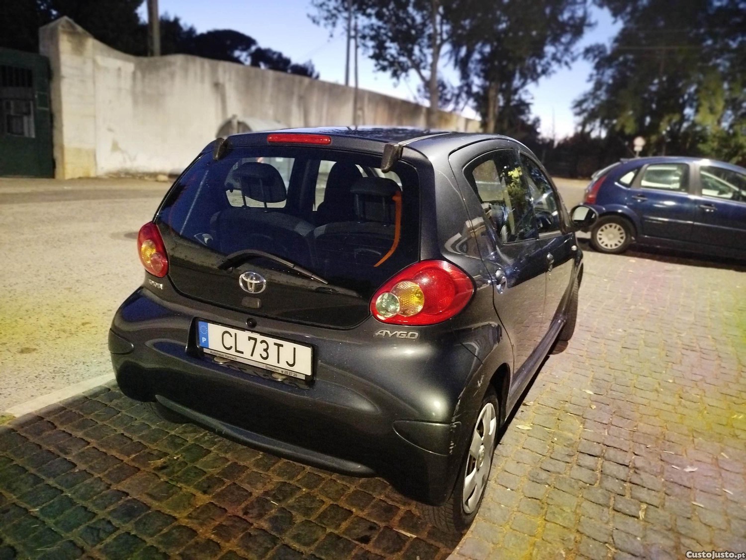 Toyota Aygo 1.0 PLUS AC - 07 — photo 5