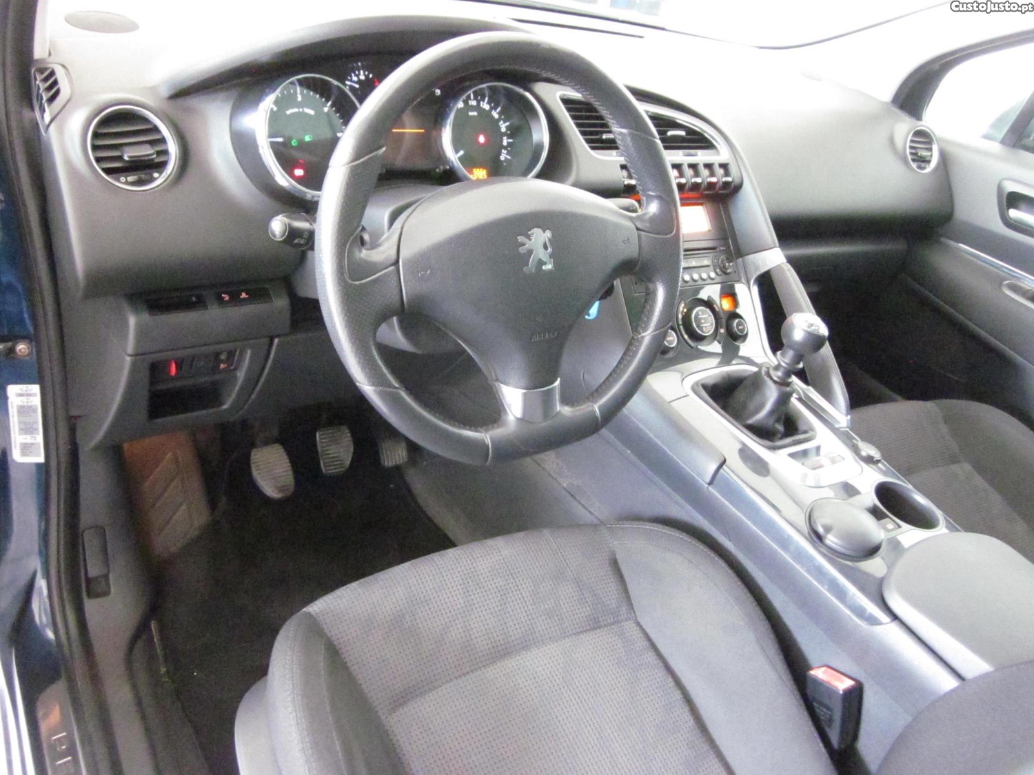 Peugeot 3008 1.6 HDI — fotografia 4