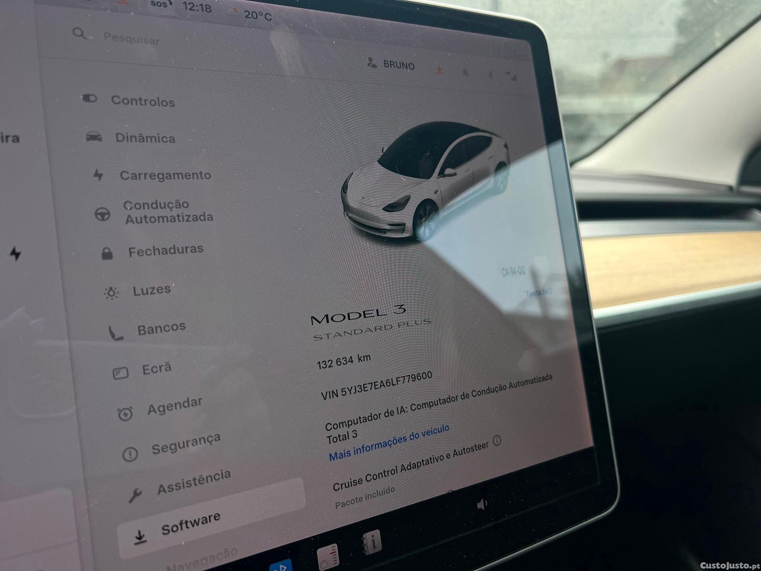 Tesla Model 3 Standard RWD Plus — fotografia 3