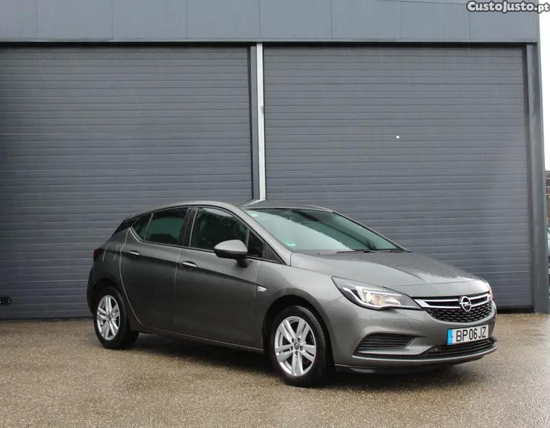 Opel Astra 1.6 CDTI Business Ed - 18 foto 2