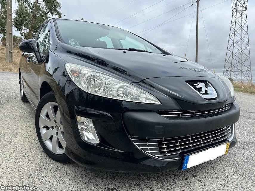 Peugeot 308 1.6 HDI / 110 CV — photo 4
