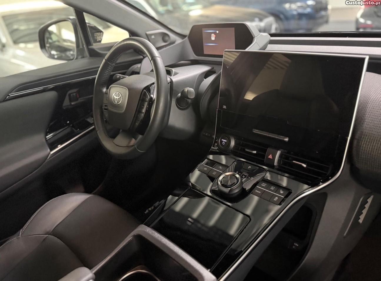Toyota bZ4X Comfort — photo 5