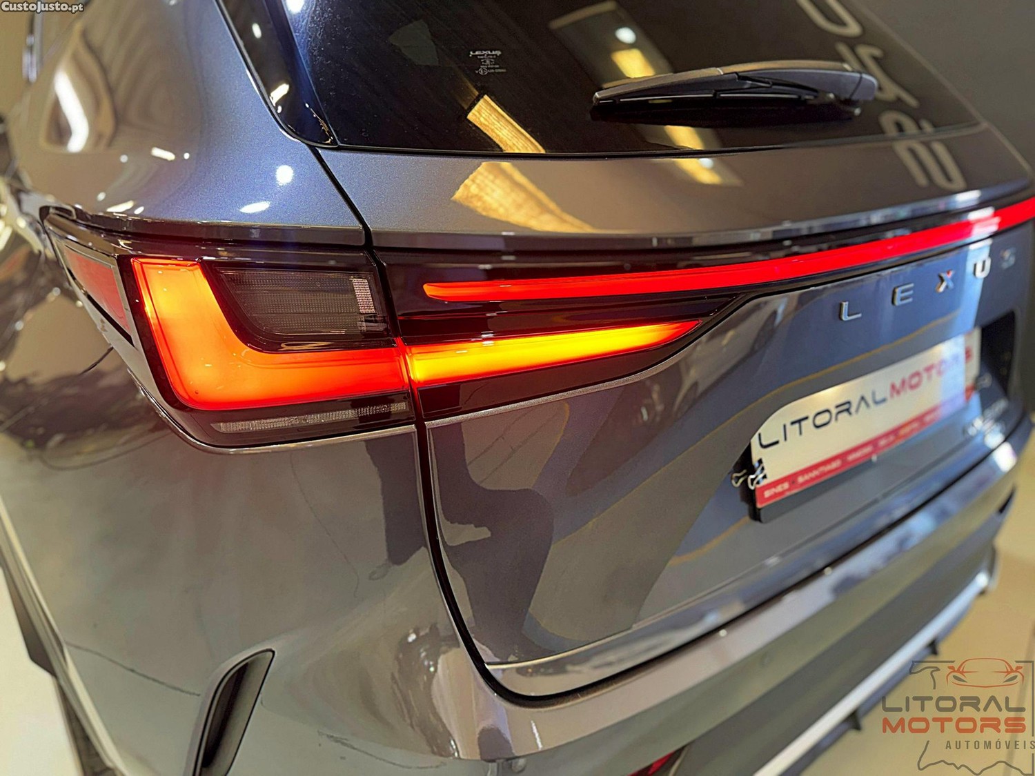 Lexus NX 450H+ E-FOUR F SPORT-Pack — fotografia 18
