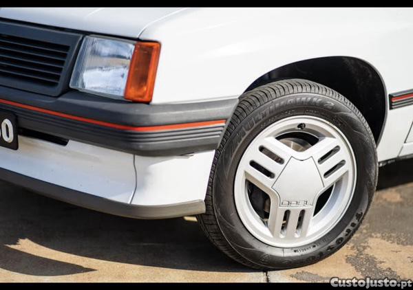 Opel Corsa cabrio - 88 — photo 2