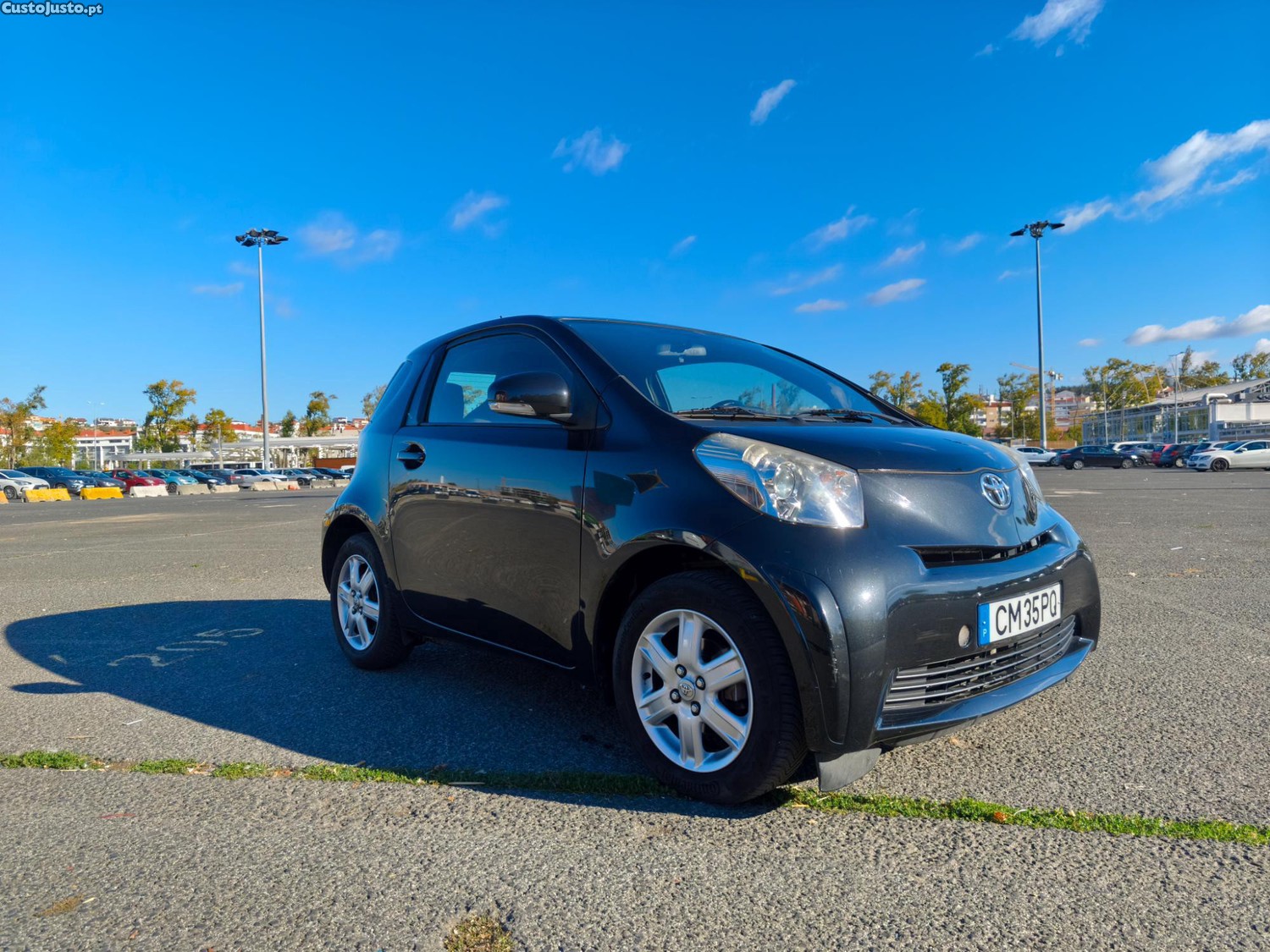 Toyota iQ 1.0 — photo 2