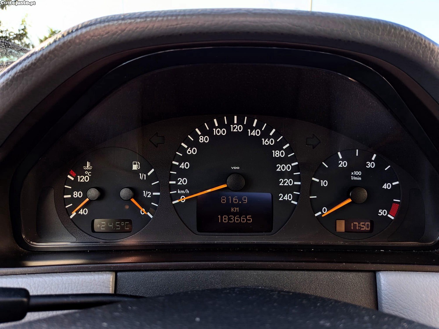 Mercedes-Benz E 220 220 Cdi (210 006) - 99 — photo 4