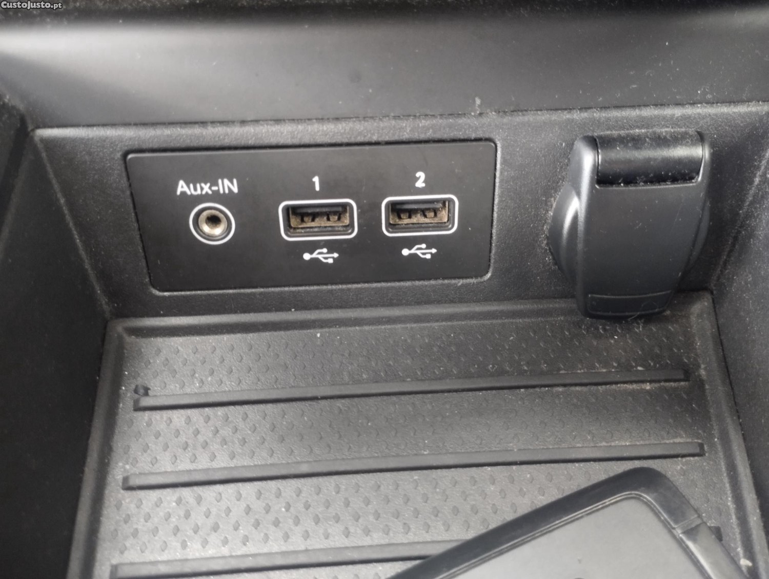 Renault Zoe Zen 52 C/ BATERIAS PROPRIAS - C/ GARANTIA - Carregador Domestico e Rápido — fotografia 3