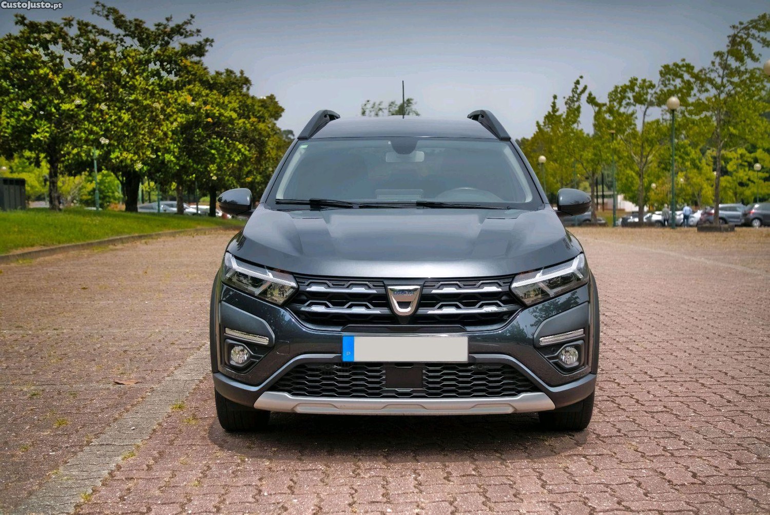 Dacia Jogger Comfort Full Extras — fotografia 11