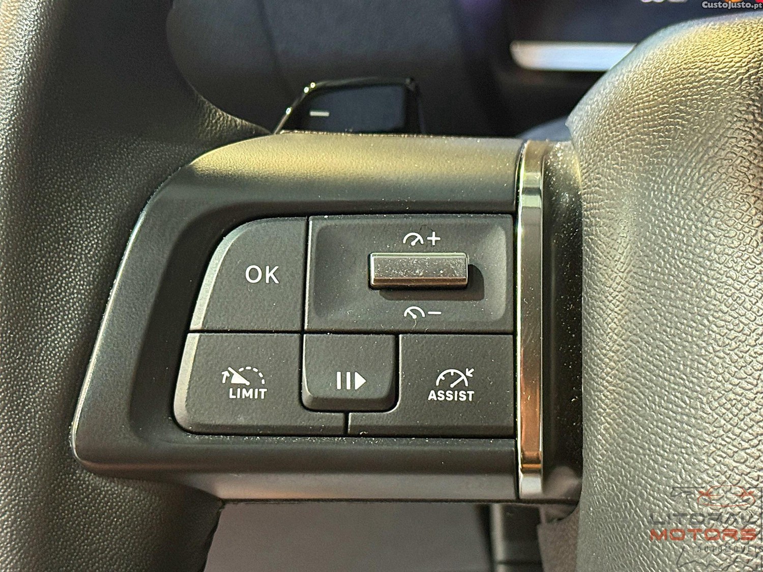Citroën C4 1.2 PureTech Plus EAT8 — fotografia 4