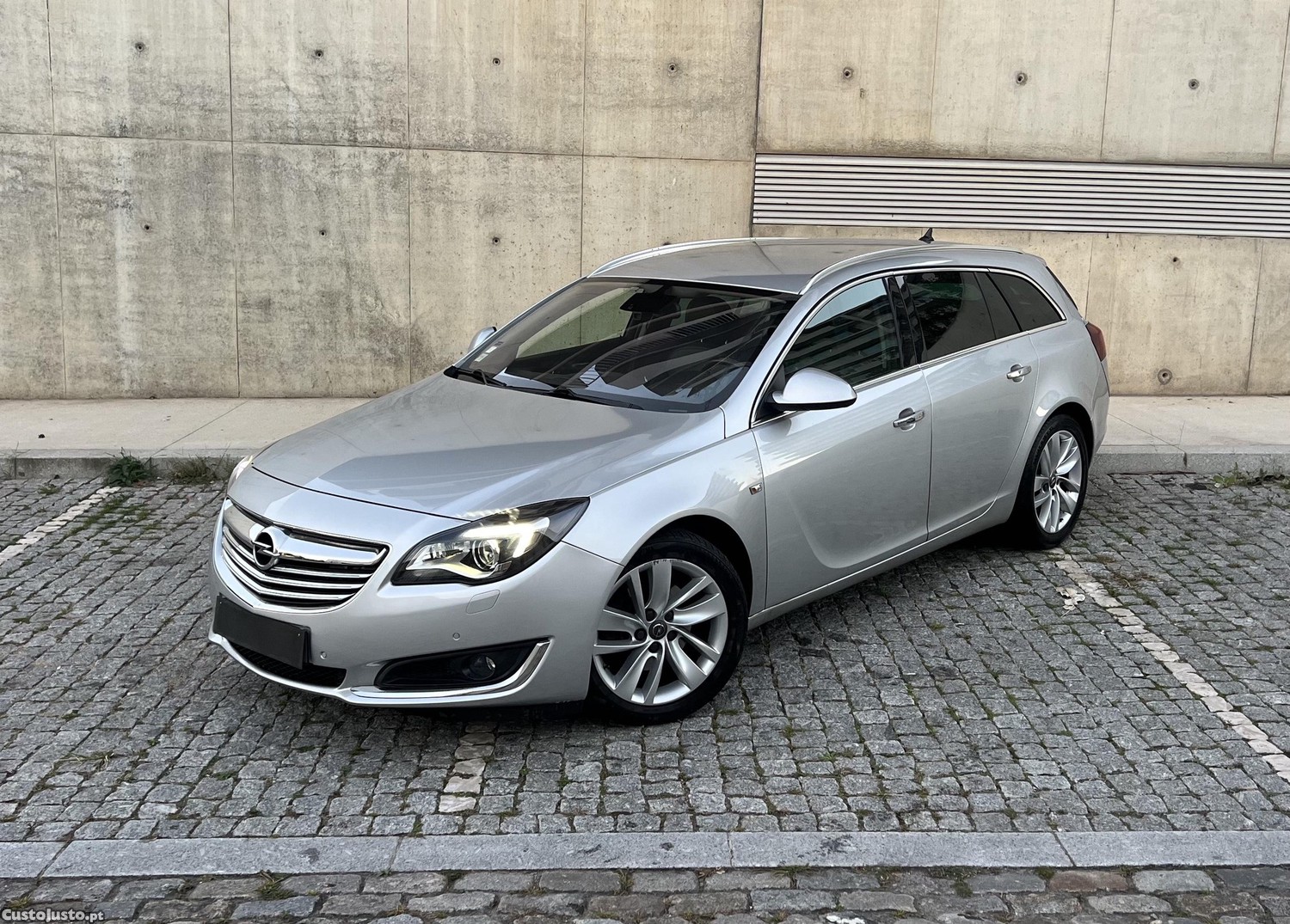 Opel Insignia 2.0 CDTi Cosmo  1 Dono TUDO na Marca — photo 2
